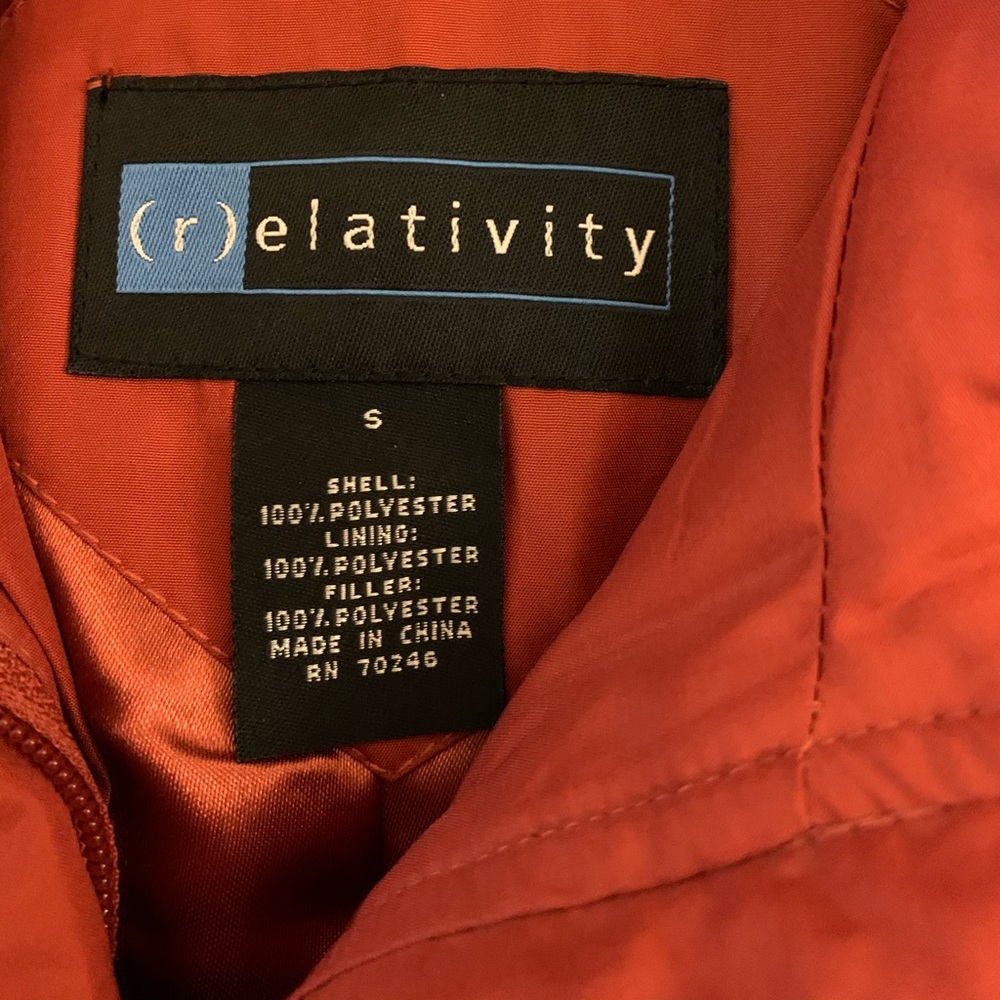 Relativity Rust Orange Gold Puffer Jacket! NWT! - Picture 2 of 3